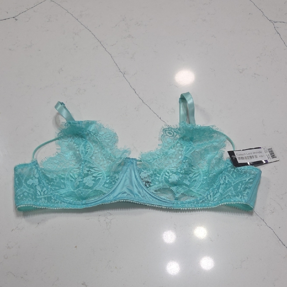 Oh La La Cheri Delicate Lace Bralette in Light Blue Sz3X New With Tag
